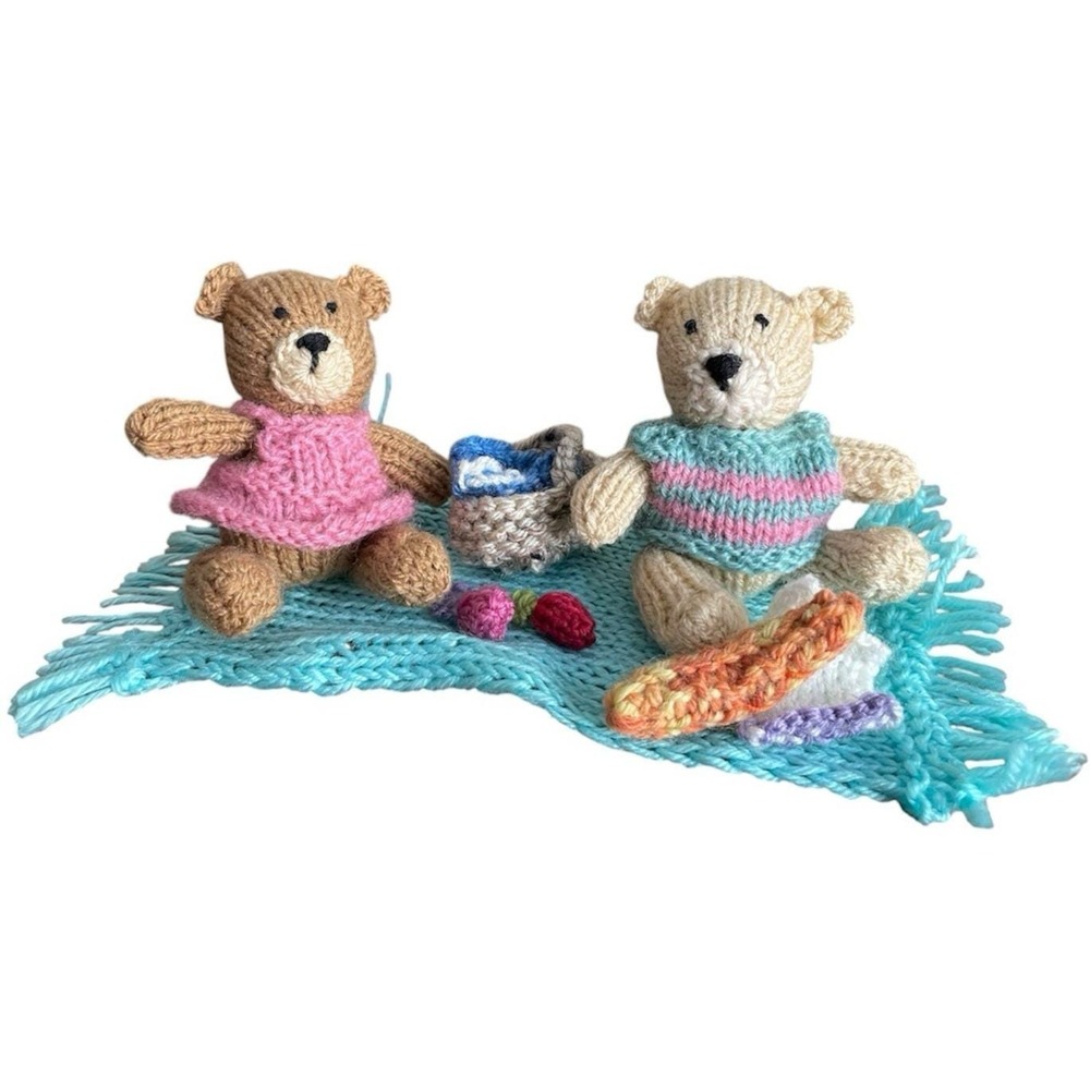 Handmade Small Bears at Picnic Stuffed Animals Knitted Playtime Toys 4" Tall New